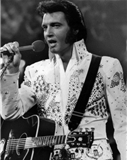 Portraitfoto von Elvis Presley
