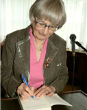 Profilbild Leonie  Ossowski